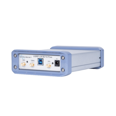 USRP-LW B210 Plus. ArtixTM 7 200T FPGA, 70MHz-6GHz frequentiebereik, 56MHz bandbreedte, 2T2R, USRP SDR
